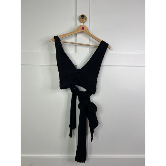 NWT Just Bee Queen Plunge V-Neck Sara Crop Top Cotton Blend in Black - Picture 2 of 7